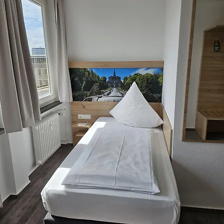 Stadthotel 3*
