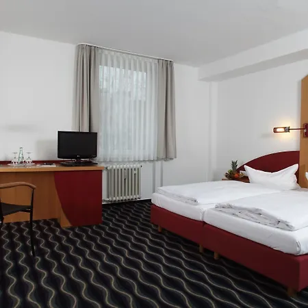 Stadthotel Hotel 3*