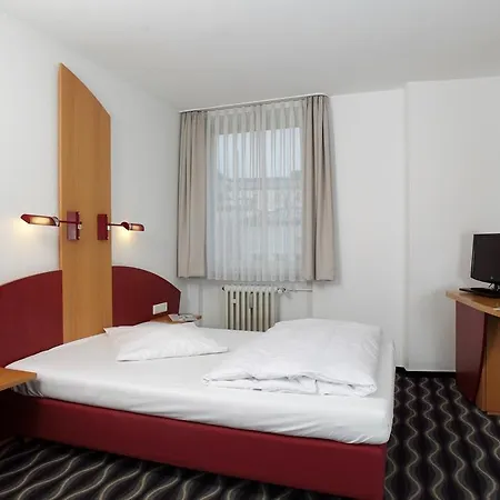 Stadthotel Hotel 3*