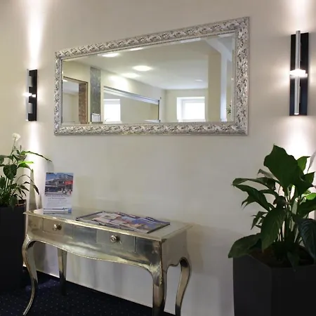 Hotel Stadthotel 3*