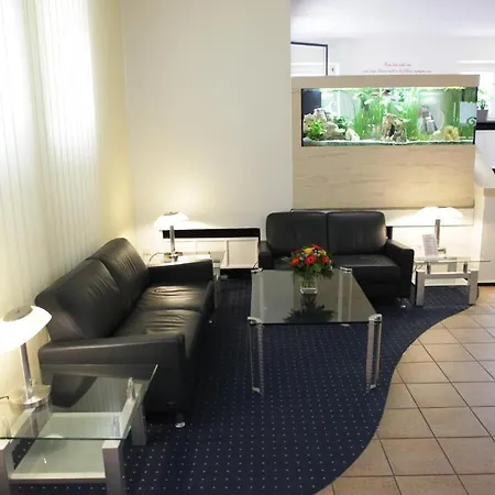 Stadthotel Hotel 3*